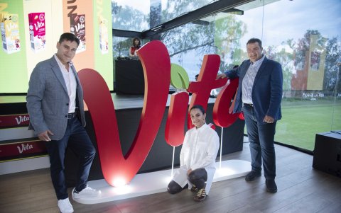 Daniel Orbe, Marisela León y Andrés Bolek.