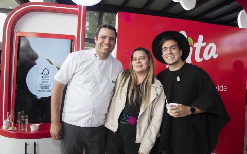 Sergio Nalvarte, Pía Salazar y Damián Bernal.