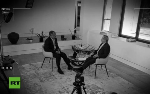 Rafael Correa y Ricardo Patiño aparecieron en un video en donde expresaban sus opiniones y cuestionaban la dolarización