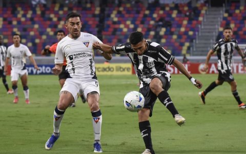 Liga de Quito se estrenó con un empate en el campo de Central Córdoba.