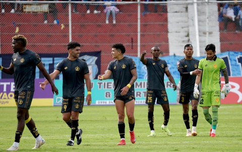 Aucas podrá quedarse a punto del líder del Hexagonal 2 si vence al Delfín.