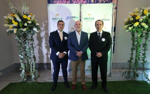 Ricardo Bowen, Víctor Ferretti y Juan Carlos Cassinelli.