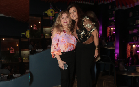 Mónica Marín de Contreras y Karla Marín.