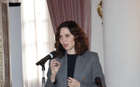 Díaz Ayuso suscribió convenio con la Cancillería ecuatoriana.