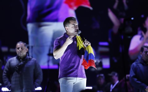 El presidente y candidato Daniel Noboa durante el cierre de campaña en Quito.