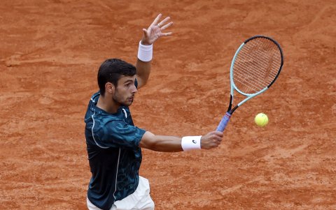 Lorenzo Musetti se impuso a Alex De Minaur y se metió a la final de Montecarlo.