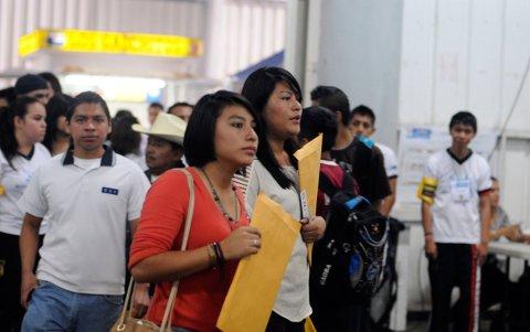 La necesidad de empleo en el país sale a flote con cada convocatoria. El programa Empelo Agro Joven está destinado a jóvenes del sector rural.