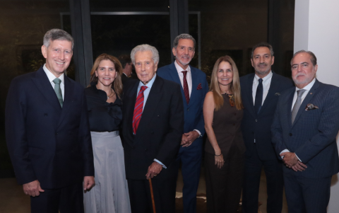 Teodoro Maldonado Guevara, Margarita Ycaza, Teodoro Maldonado Riera, Bolívar Maldonado Guevara, Johanna Bohman de Coronel, Eduardo Coronel de Lemus y Ricardo Ortega Maldonado.