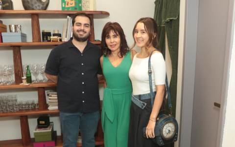 Rafael Del Pozo, Pamela Molina y Flavia Palacios.