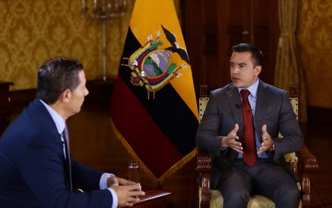 El presidente Daniel Noboa respondió a la denuncia de fraude indicando que Luisa González solo tiene el apoyo de Andrés Arauz y Nicolás Maduro.