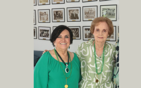 Consuelo de Montalvo y Ligia de Berri.