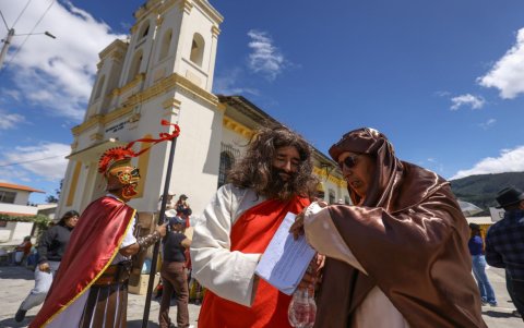 Viacrucis en La Merced congrega a varios devotos de la ciudad de Quito