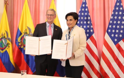 Petroni firmó una Carta de Intención de cooperación en seguridad con Ecuador en 2024.