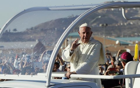 El papado de Francisco marcó una era de apertura, diálogo interreligioso y defensa de los más vulnerables.