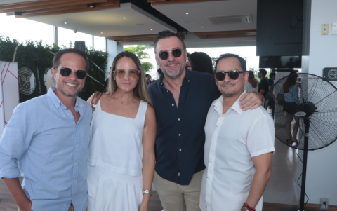 Iván Torres, María Amada Ferretti de Torres, José del Valle y Daniel Zea.