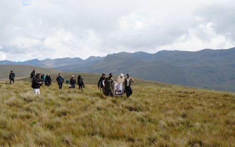 Las primeras horas de vuelo de Valentino fueron en el centro del Parque Nacional Cajas.