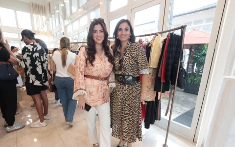 Daniela Guzmán y Diana Santos.