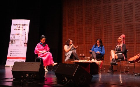 El encuentro se realizó en la tertulias que lleva a cabo el Centro Cultural Mamacuchara, en la Loma Grande.