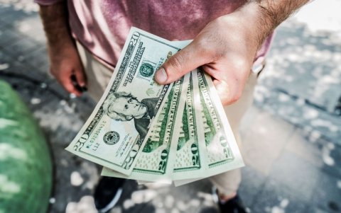 El Gobierno otorga varios bonos a ciudadanos en vulnerabilidad.