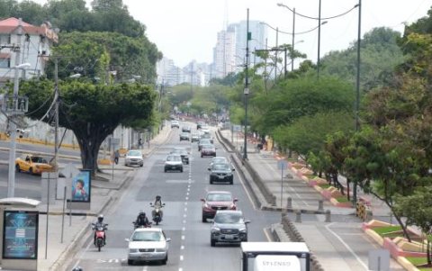 La avenida Barcelona será intervenida por agentes de tránsito