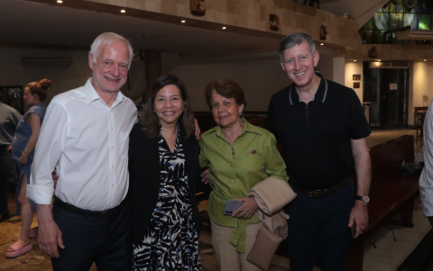 Thomas Buhler, Adelina LandÍvar de Buhler, Montserrat Chicaiza y Teodoro Maldonado.