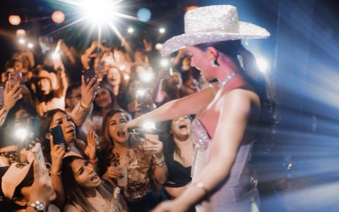 Dayanara en concierto