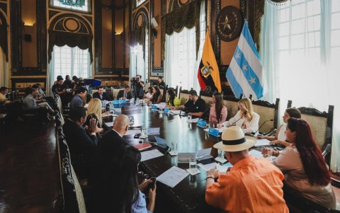 l. La votación será este 15 de mayo.