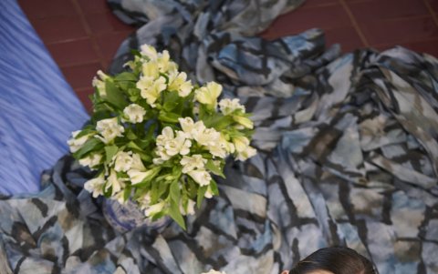 Inspirada por la naturaleza y el trabajo a mano, Cristina Barettino construye una marca de moda elegante, personal y con alma española