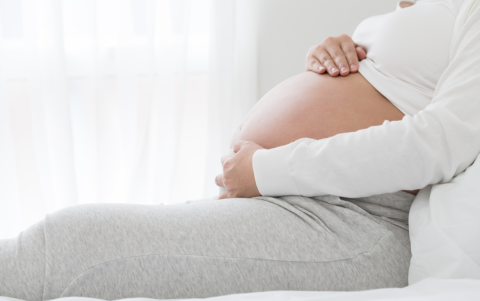 El Bono 1000 Días brinda apoyo económico desde el embarazo hasta los dos años del bebé.