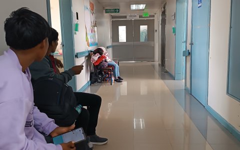 En el Hospital Vicente Corral Moscoso están ingresados tres niños del cantón Taisha.