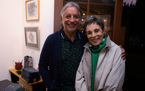 El artista Cristóbal González Guzmán y Ximena Aulestia.