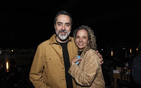 Santiago Dávalos y Bárbara Córdova.
