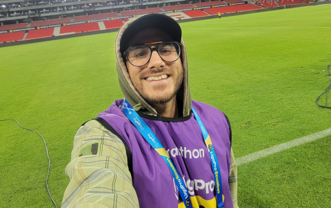 Durante su trayectoria, Dueñas ha estado presente en los torneos más importantes de Sudamérica, llevando la emoción del fútbol ecuatoriano más allá de las fronteras.