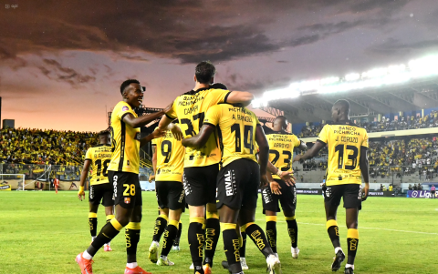 Barcelona sigue siendo el líder de la LigaPro 2025.