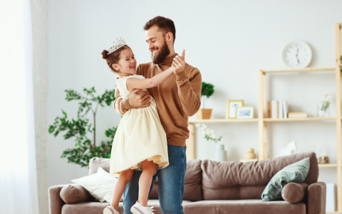 n Ecuador, el Día del Padre se celebra cada tercer domingo de junio, y en 2025 caerá el 15 de junio.