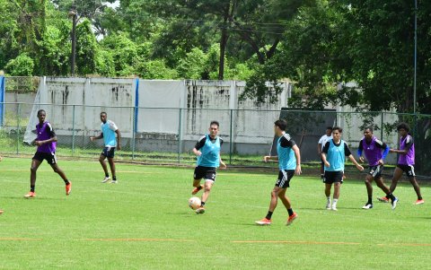 Emelec y Barcelona SC chocarán en la fecha 13 LigaPro 2025.