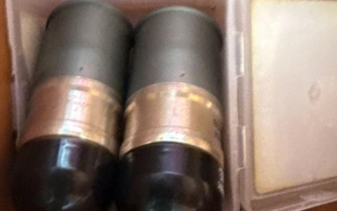 Granadas halladas en otra intervención realizada en Orellana