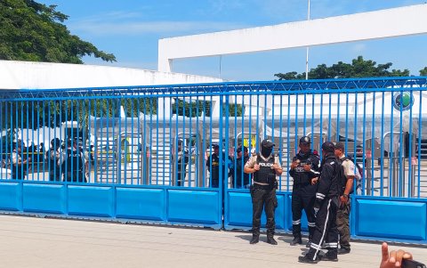La UPSE suspendió las clases hasta segundo aviso, indicó en un comunicado.