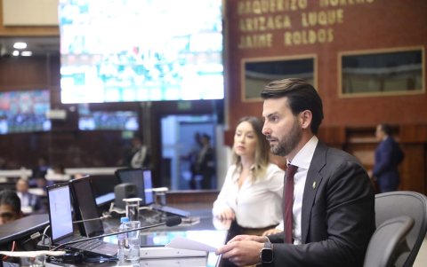 El presidente de la Asamblea Nacional, Niels Olsen, prometió ser un puente de diálogo para impulsar cambios en beneficio de los ecuatorianos.