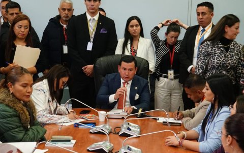 Ferdinan Álvarez fue electo presidente de la Comisión de Fiscalización