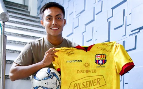 Pablo Calle, de 17 años, es una de las joyas de Barcelona SC.