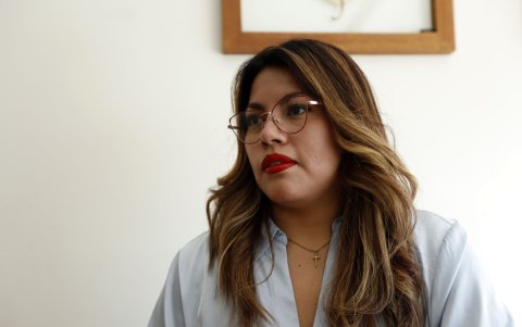 La vicepresidenta Enríquez defendió la reforma al reglamento de comisiones ciudadanas indicando que delimita mejor funciones y tiempos.