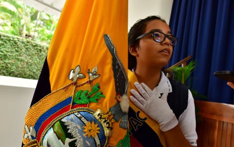 Mía Méndez, abanderada 2025-2026 del IPAC.