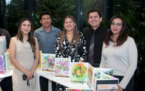Marcela Córdova, Jimmy Villón, Pritha Tutasi, Alan Pinos y Ana Gabriela Balseca.