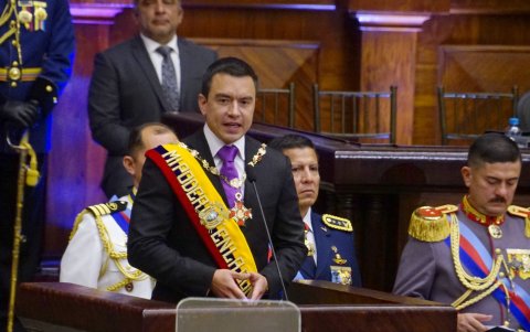 En su discurso presidencial, Daniel Noboa prometió no rendirse ante la mafia.