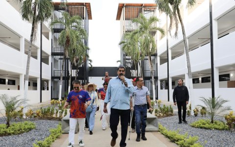 Nicolás Maduro durante la inauguración de la Universidad Nacional de las Comunas
