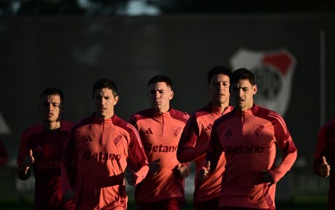 La plantilla de River Plate quiere mantener el buen paso en el torneo Conmebol.
