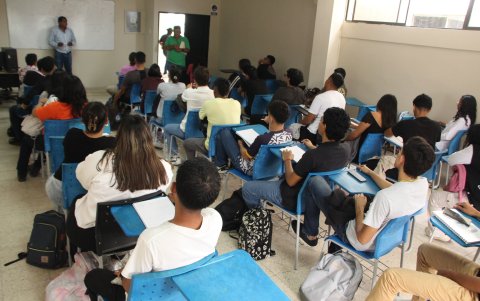 La alta demanda de aspirantes es un denominador común en cada proceso de admisión para ingresar a la universidad públicas.