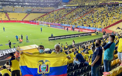 Ecuador recibirá a Brasil con el 75 % del aforo en el estadio Monumental