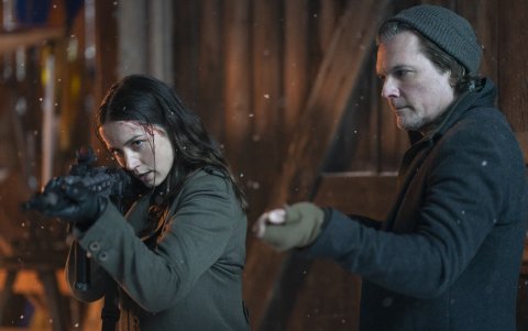 Ana de Armas y el director Len Wiseman.